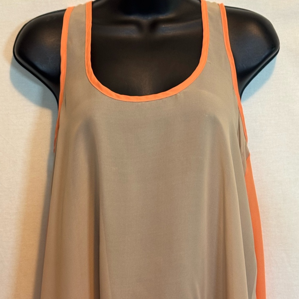 H-4 Pretty Rebellious Cream & Orange Racer Back Sleeveless Hi Lo Tank Top Size M - Picture 3 of 13